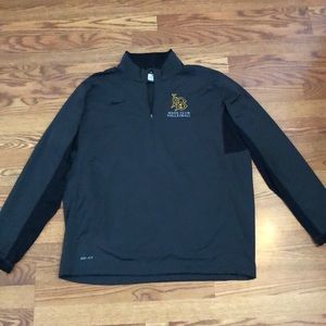 Cal state Long Beach men’s club volleyball jacket